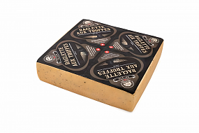 Сыр полутвердый «Раклет с трюфелем» мдж 49% Margot Fromages Швейцария (вес)